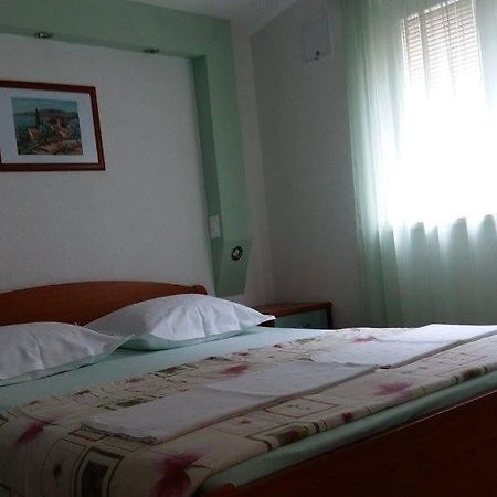 Apartmani Kontic Baska Voda Ngoại thất bức ảnh