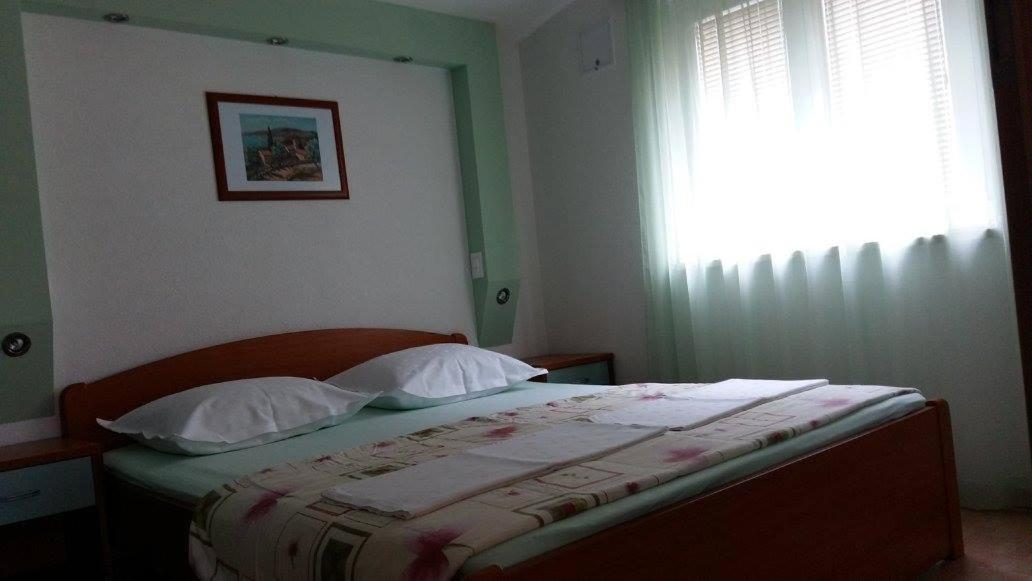 Apartmani Kontic Baska Voda Ngoại thất bức ảnh