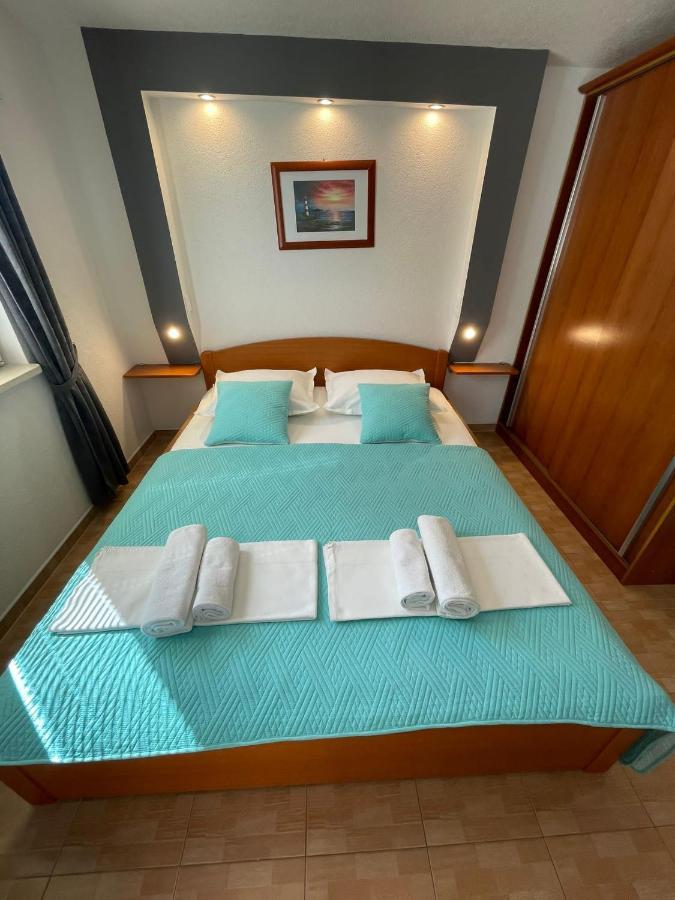 Apartmani Kontic Baska Voda Ngoại thất bức ảnh