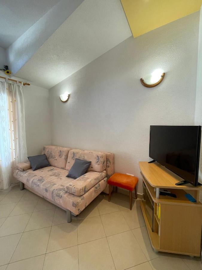 Apartmani Kontic Baska Voda Ngoại thất bức ảnh