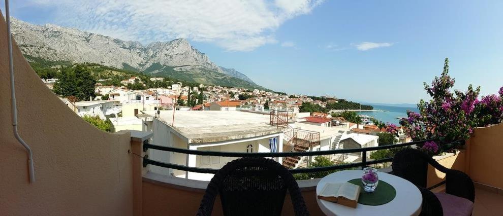 Apartmani Kontic Baska Voda Ngoại thất bức ảnh