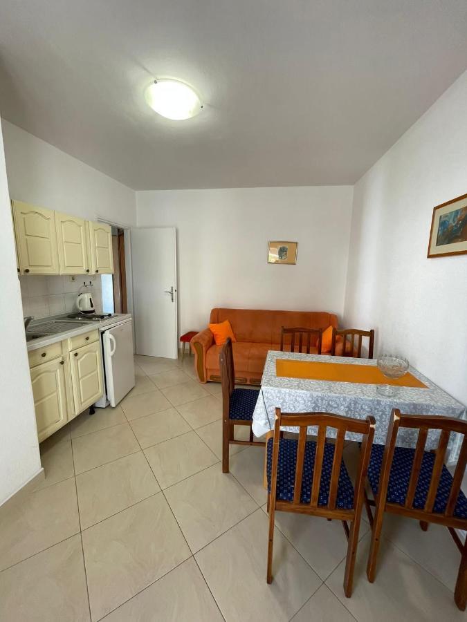 Apartmani Kontic Baska Voda Ngoại thất bức ảnh