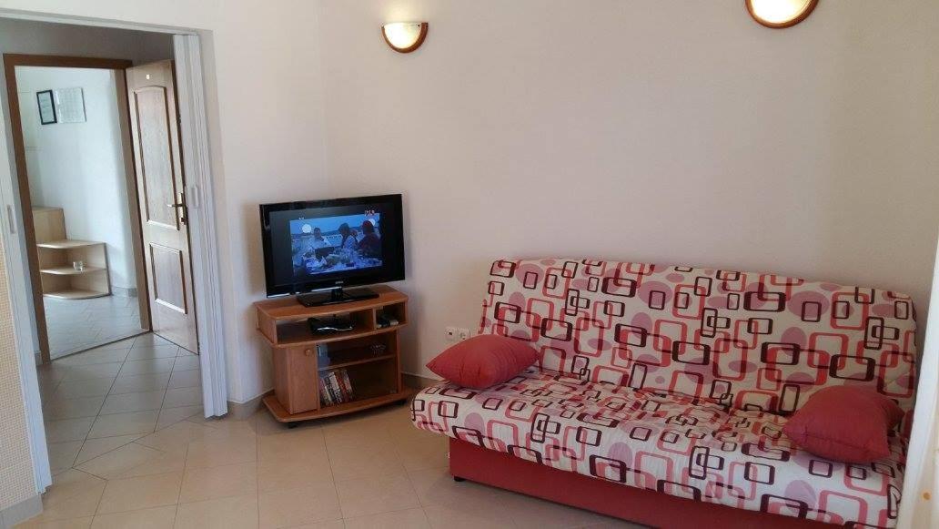 Apartmani Kontic Baska Voda Ngoại thất bức ảnh