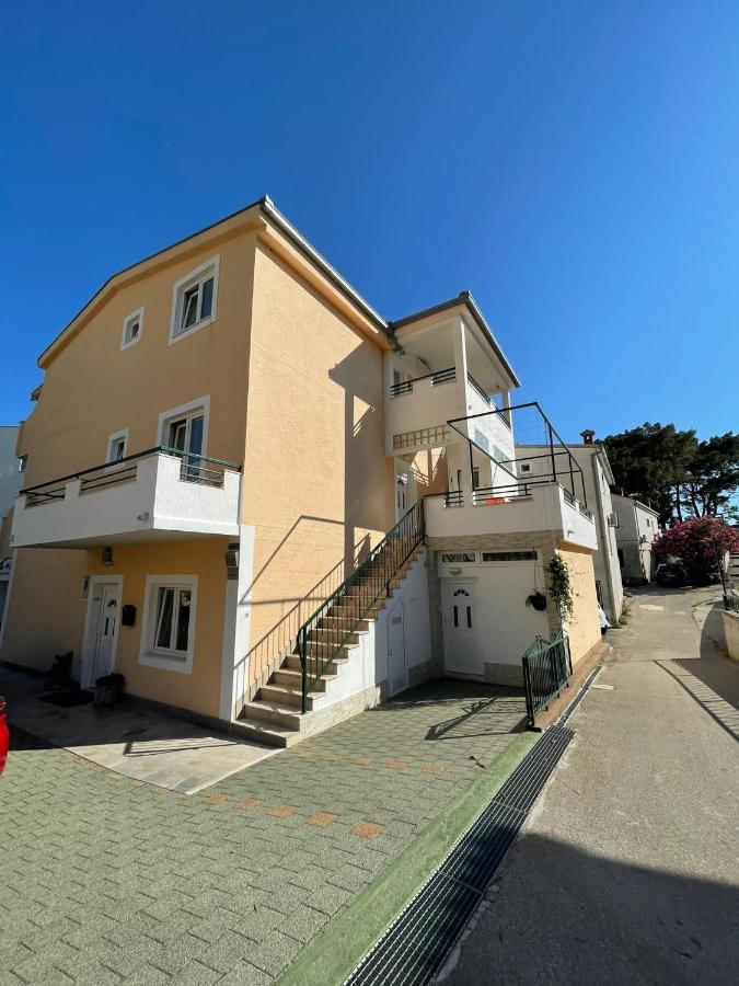 Apartmani Kontic Baska Voda Ngoại thất bức ảnh